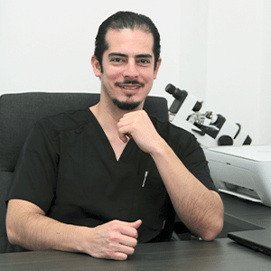 Dr. Jesus Emmanuel Bolaños 3
