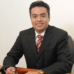 Dr. Ernesto Aguayo Becerra