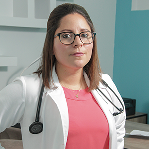 Dra. Monica Fuentes Farias  1