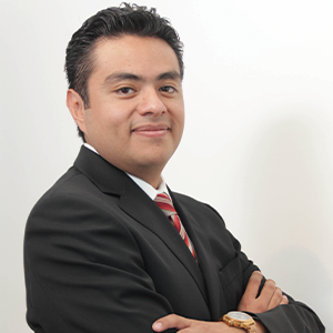Dr. Ernesto Aguayo Becerra 1