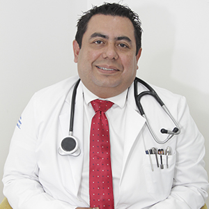 Dr. Renato Alberto Domínguez Briones3