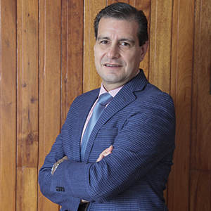 Dr. Hugo Gutierrez Hermosillo