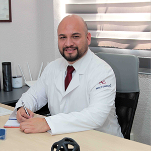 Dr. Ernesto Rodriguez Alvarado