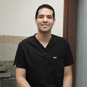 Dr. Juárez Correa De León 04