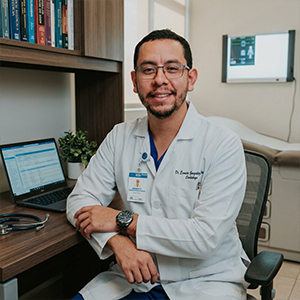 Dr. Ernesto Fernandez Ceseña2