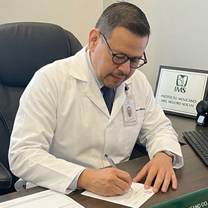 Dr. Luis Ricardo Nolazco Muñoz 02