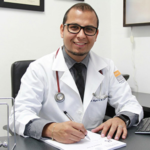 Dr. Miguel Ángel Luna García4