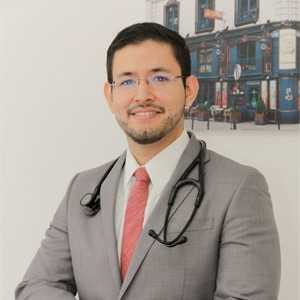 Dr. Eduardo Arias Navarro