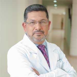 Dr.-León-Sánchez-Fernández