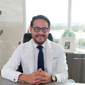 Dr.-Rodrigo-Chavarría-Noriega